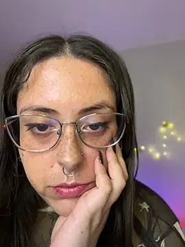 Mizztikaa online show from 05.06.26