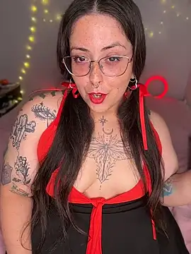 Mizztikaa online show from 05.12.26