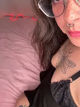 Mizztikaa online show from 05.16.26