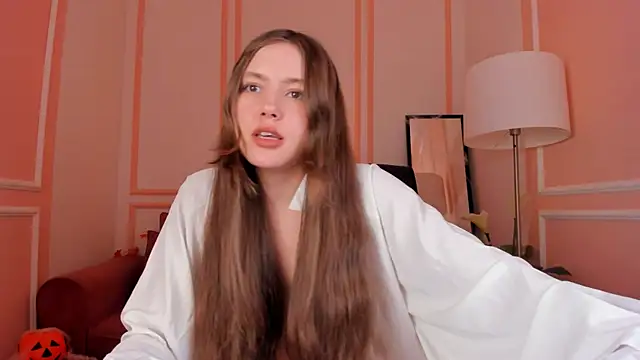 MaryannSoftt online show from 10.23.25