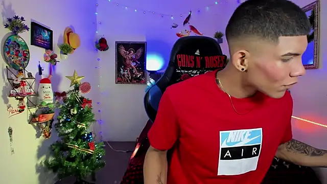 Damian latinxxx online show from 12.03.25