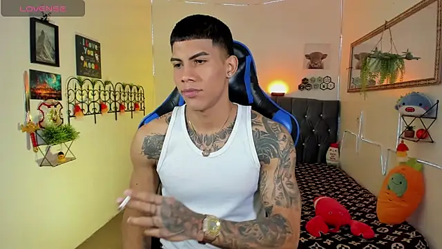 Damian latinxxx online show from 02.04.26