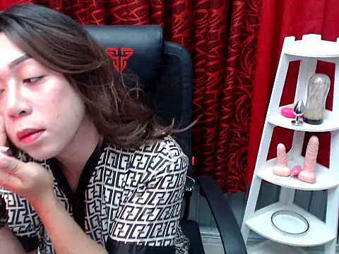 urprincessnicolexxx online show from 05.12.26