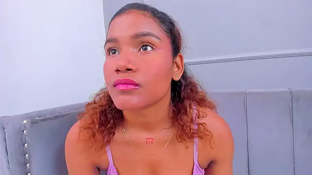Isabellsmmith online show from 01.11.25