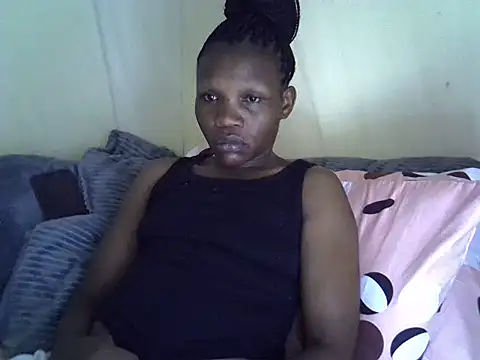 Snapshot of Sweet_serah chatting on 10.12.25 Sweet serah online show from 10.12.25