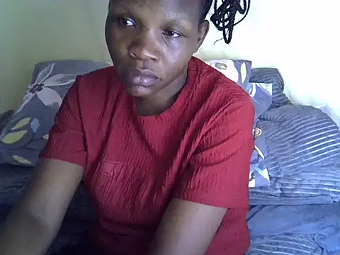 Snapshot of Sweet_serah chatting on 10.30.25 Sweet serah online show from 10.30.25