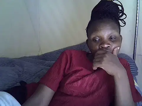 Snapshot of Sweet_serah chatting on 10.31.25 Sweet serah online show from 10.31.25