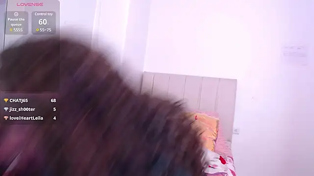 Snapshot of amara_bss_ chatting on 03.19.25 amara bss online show from 03.19.25