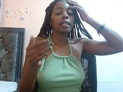 Snapshot of sweetanabella4 chatting on 01.16.25 sweetanabella4 online show from 01.16.25