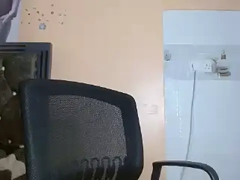 Snapshot of sweetanabella4 chatting on 03.16.25 sweetanabella4 online show from 03.16.25