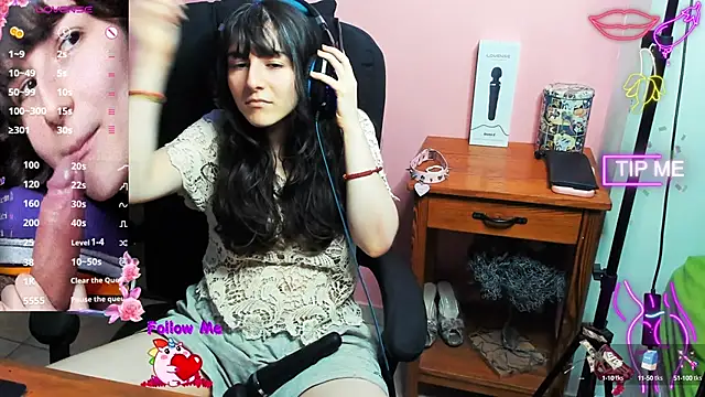 AddictCouple online show from 12.15.24