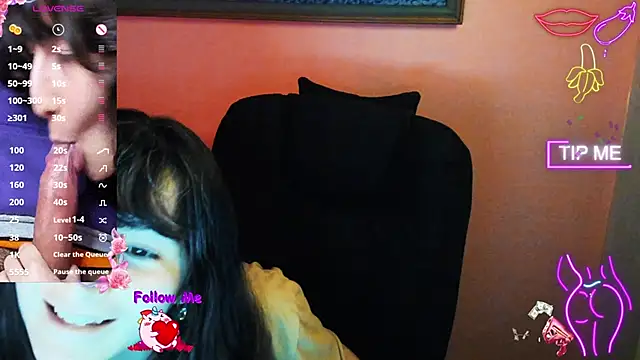 AddictCouple online show from 01.27.25