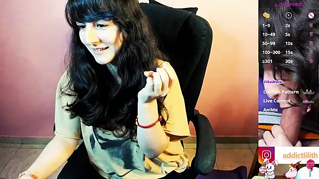AddictCouple online show from 03.10.25
