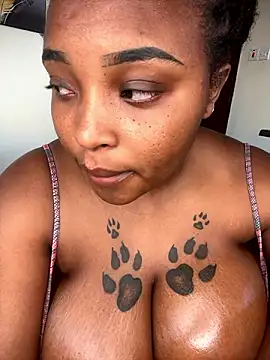 Snapshot of Savage_baby chatting on 12.02.24 Savage baby online show from 12.02.24