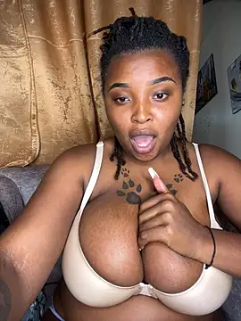 Snapshot of Savage_baby chatting on 12.11.24 Savage baby online show from 12.11.24