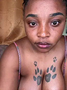 Snapshot of Savage_baby chatting on 02.26.25 Savage baby online show from 02.26.25