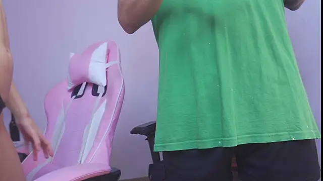 Snapshot of gabriel__manson chatting on 01.11.25 gabriel manson online show from 01.11.25