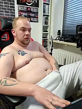 Snapshot of PupW0lfy chatting on 01.07.25 PupW0lfy online show from 01.07.25