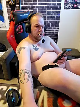 Snapshot of PupW0lfy chatting on 02.17.25 PupW0lfy online show from 02.17.25