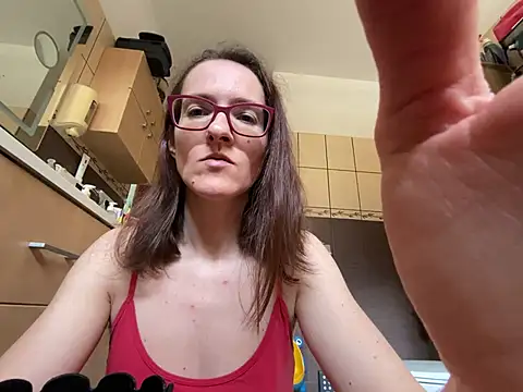 Milky hairy mommy online show from 03.03.26