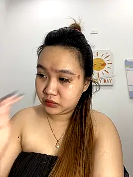 Odette68 online show from 11.12.25