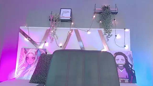 AmbarHills 1 online show from 12.19.25