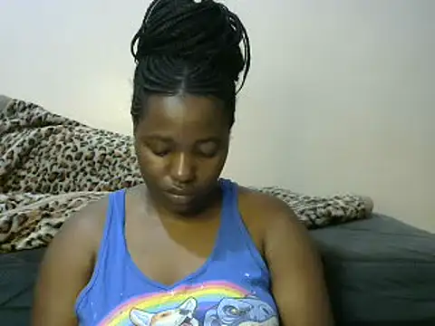 Snapshot of sweet_gal01 chatting on 02.25.25 sweet gal01 online show from 02.25.25