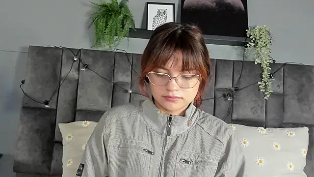 AbbyWathson online show from 11.24.25