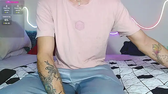 bobsexy08 online show from 10.17.25