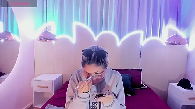 min minjil online show from 02.21.25