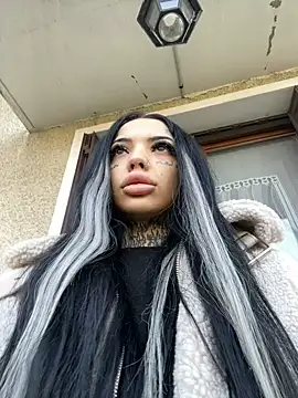 CreamyInkky  online show from 02.14.25