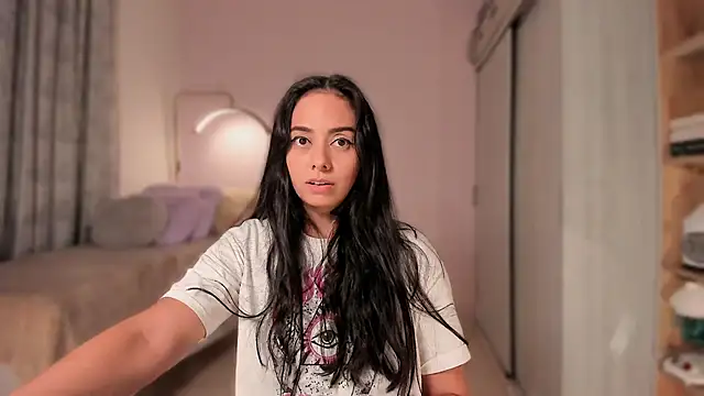 Aleja24Evans online show from 03.12.26