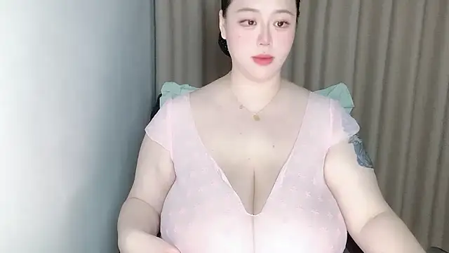 Snapshot of 520-vivo chatting on 04.20.26 520-vivo online show from 04.20.26