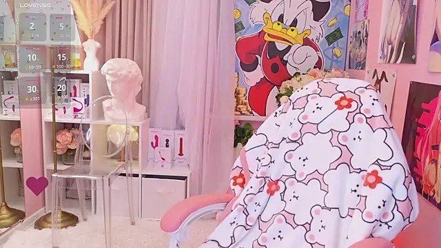 Coconut Mia online show from 12.03.24