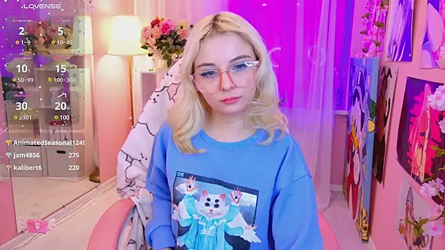 Coconut Mia online show from 03.01.25