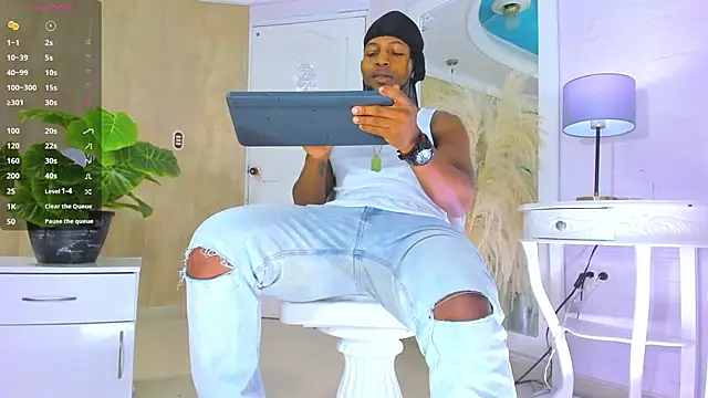 RicoBrown777  online show from 06.09.26