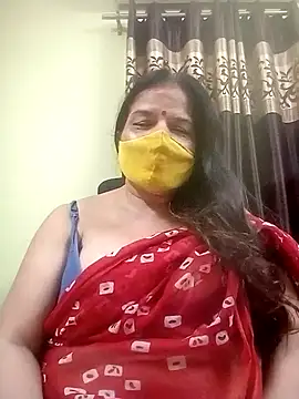 Snapshot of IndianAngle chatting on 10.01.25 IndianAngle online show from 10.01.25