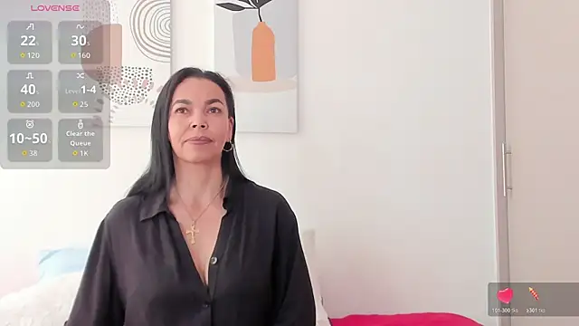 Evawalker  online show from 11.26.25