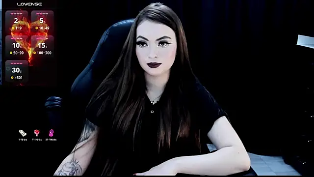 Snapshot of nasty_katty_ chatting on 04.25.26 nasty katty online show from 04.25.26