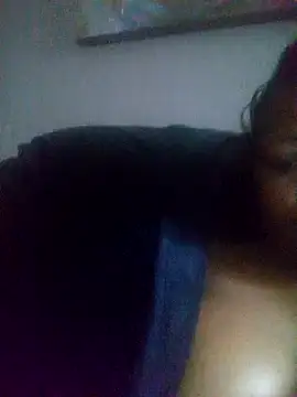 Snapshot of amarrabrown2024 chatting on 03.18.25 amarrabrown2024 online show from 03.18.25