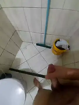 Snapshot of novinho_rosado chatting on 12.29.24 novinho rosado online show from 12.29.24