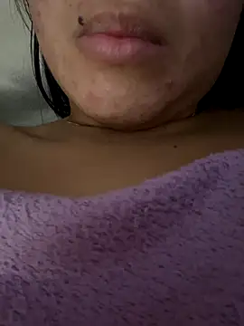 Snapshot of Avint-Perfeita chatting on 10.02.25 Avint-Perfeita online show from 10.02.25