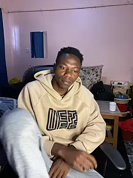 Snapshot of fireboyafrica chatting on 04.10.26 fireboyafrica online show from 04.10.26