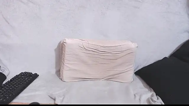 qustci-couple online show from 02.07.25