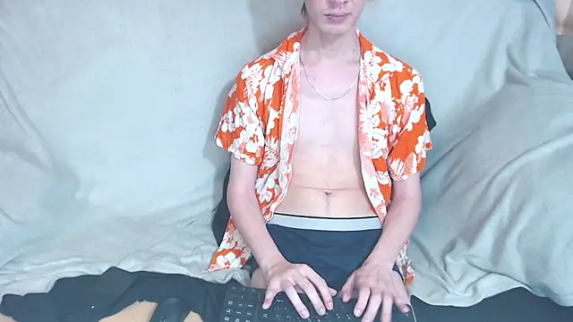 qustci-couple online show from 09.21.25