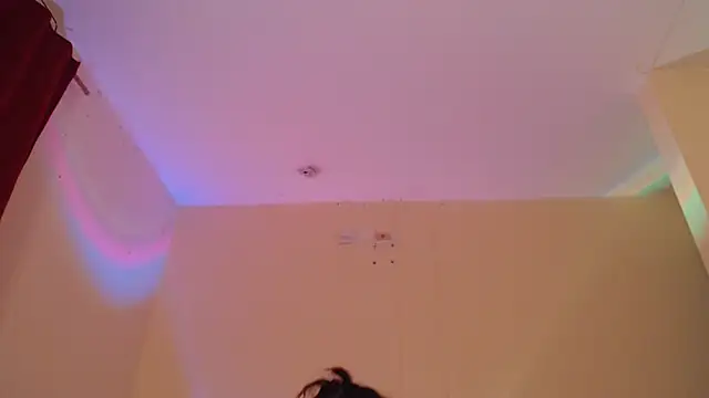  maiahairy  online show from 12.10.24