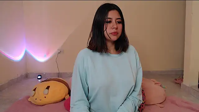  maiahairy  online show from 01.22.25