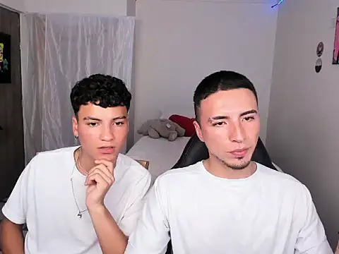 sweet boys xx online show from 03.18.25