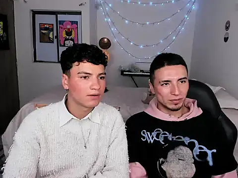 sweet boys xx online show from 03.21.25