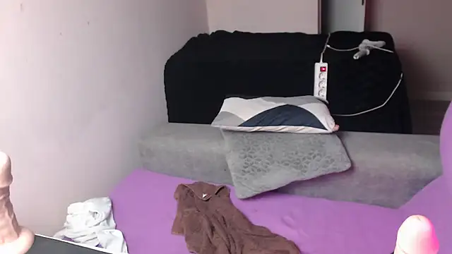 Snapshot of SOFIASWEETSECRETT chatting on 05.09.26 SOFIASWEETSECRETT online show from 05.09.26